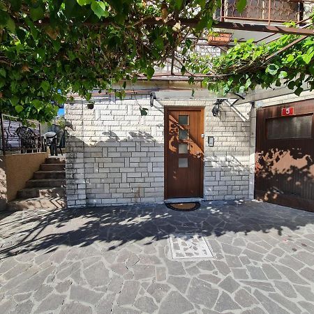 דירות איזולה Apartma Pina מראה חיצוני תמונה