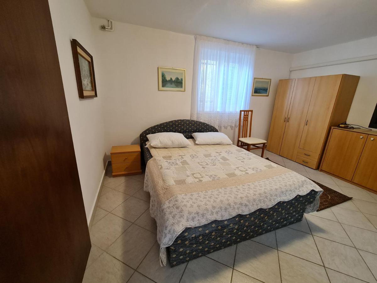 דירות איזולה Apartma Pina מראה חיצוני תמונה